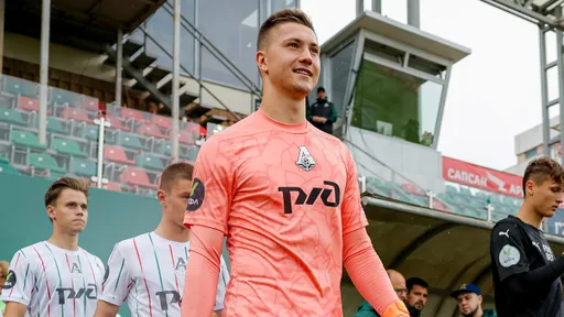 Вратарь «Локомотива» Веселов: здорово, что наша сборная вообще собирается и играет