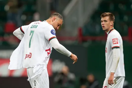Романцев посоветовал Дзюбе извиниться за слова о Семаке
