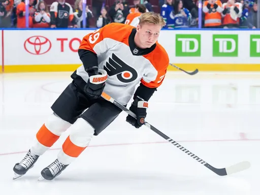 Нападающий «Филадельфии» Гребёнкин получил травму верхней части тела