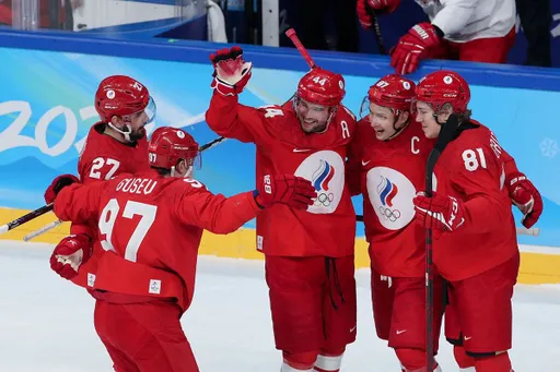 Западные фанаты возмущены решением IIHF отстранить сборную России