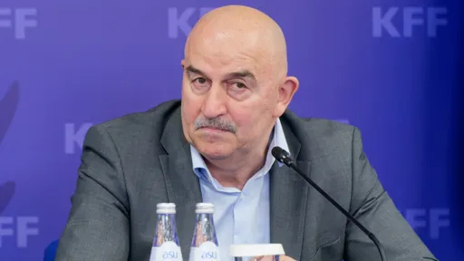 Черчесов покинул пост главного тренера сборной Казахстана по футболу