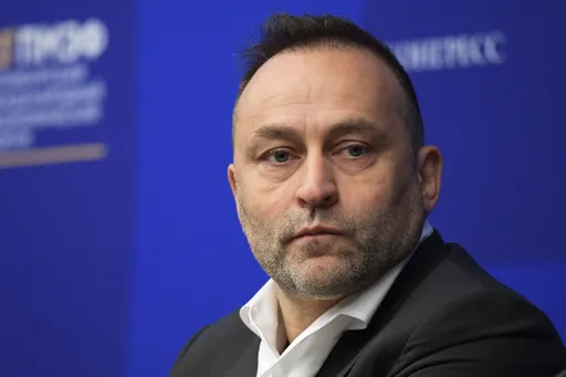 Свищев: ждем консультации Минспорта и ОКР со спортсменами по участию в ОИ-2024