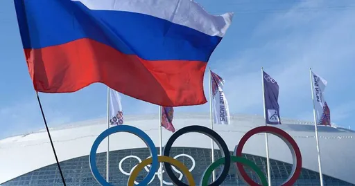 Тяжелоатлет Серобян: хотелось бы, чтобы на ОИ спортсмены были под флагом и гимном