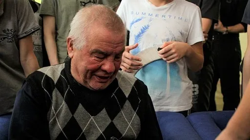 Скончался четырехкратный чемпион мира по хоккею с мячом Валентин Хардин
