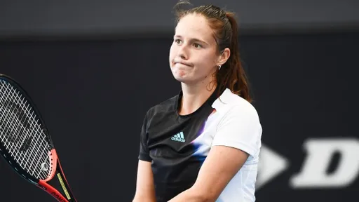 Касаткина проиграла Стивенс и вылетела с Australian Open