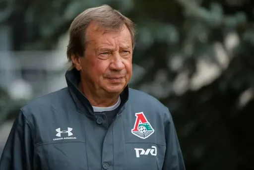 Сёмин обратился к Батракову на фоне слухов о переходе в «Галатасарай»