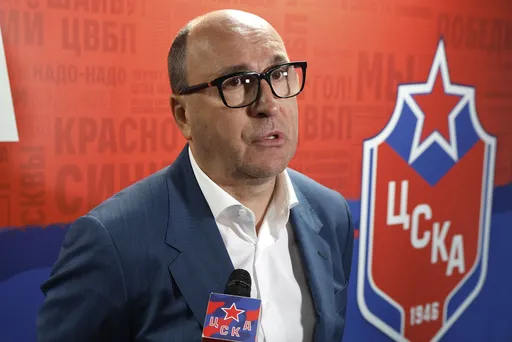 Есмантович поздравил Никитина с победой «Локомотива» в Кубке Гагарина