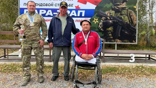 Подмосковный стрелок стал победителем соревнований для ветеранов СВО