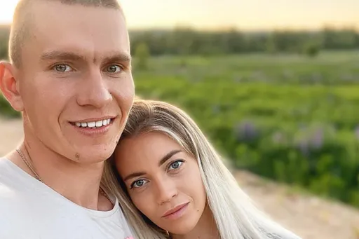 Жена Большунова назвала значимым событием участие россиянина в гонке в Италии