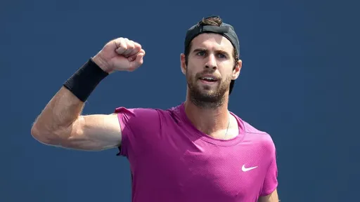 Хачанов вышел в третий круг турнира ATP в Мадриде