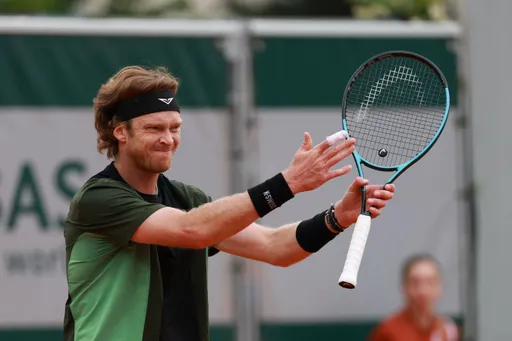 Рублёв при двух матчболах проиграл Этчеверри во втором круге турнира ATP в Галле