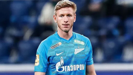Агент Чистякова рассказал о будущем футболиста в «Зените»
