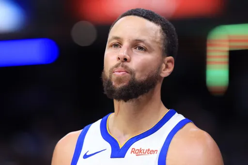 Игрок «Голден Стэйт» Стефен Карри пропустит около недели из-за травмы