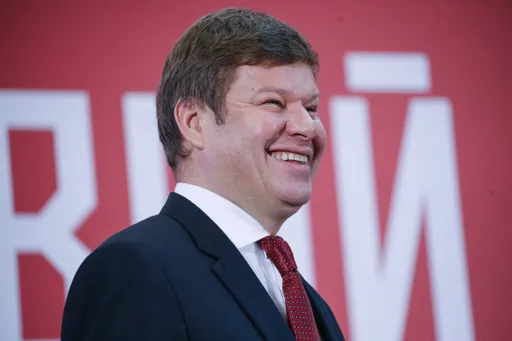 Губерниев прокомментировал отстранение Большунова