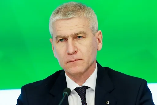 Матыцин заверил, что государство не откажется от материальной поддержки спортсменов