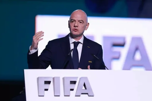 Инфантино заявил о готовности к диалогу по коммерческой реформе ФИФА