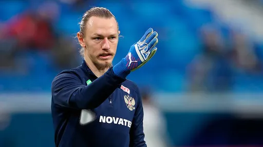 Карпин подтвердил, что Сафонов на днях подпишет контракт с «ПСЖ»