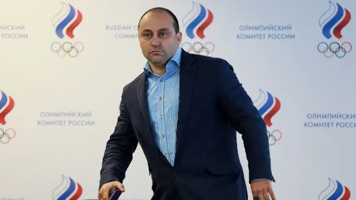 Депутат Свищёв поддержал вызов бразильца Сантоса в сборную России