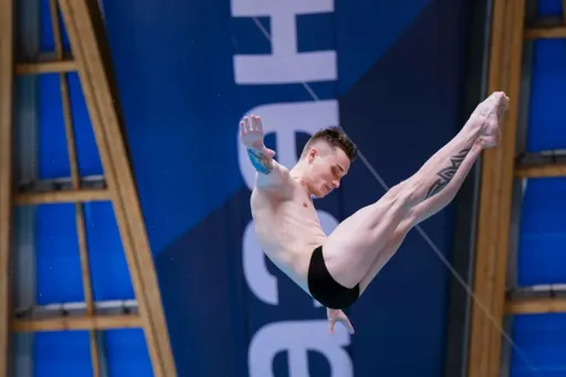 Шлейхер и Терновой стали чемпионами Европы в синхронных прыжках