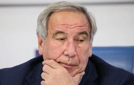 Тарпищев заявил, что все желающие выступить на Уимблдоне россияне сыграют на турнире