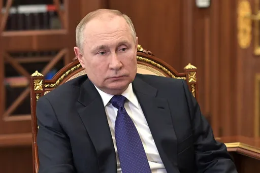 Путин посетил тренировку фигуристов в спортивном комплексе в Самаре