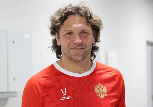 Сенников: Мостовой не заменит Батракова в «Локомотиве»
