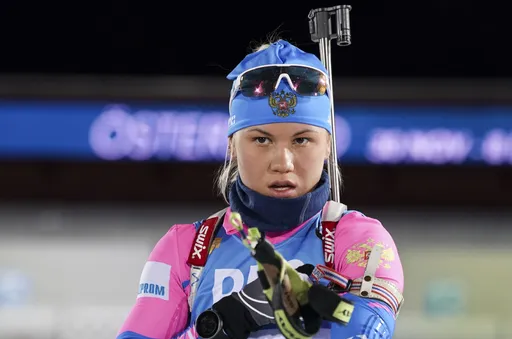 Резцова выиграла Югорский лыжный марафон в Ханты-Мансийске