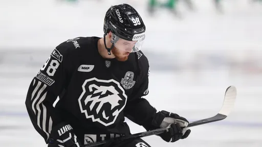 Лайпсик, Загидулин и Дронов признаны лучшими игроками 12-й недели сезона в КХЛ