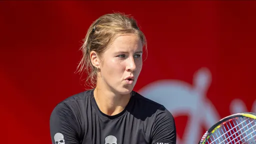 Захарова обыграла Векич в матче первого круга турнира категории WTA-500