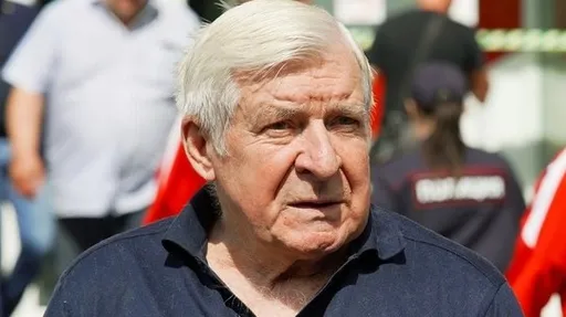 Пономарёв: Марио Фернандесу давно пора вешать бутсы на гвоздь