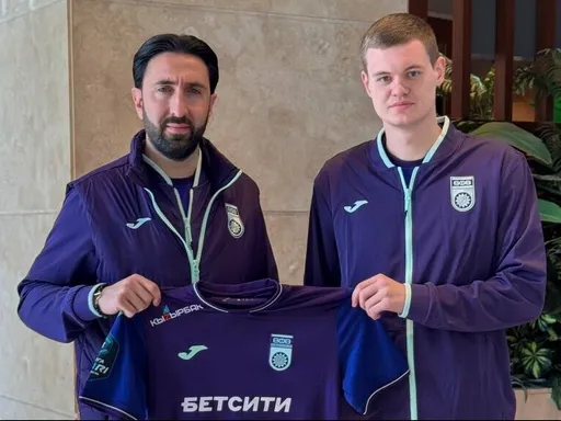 «Уфа» сняла ролик с Агаповым с гитарой на фоне училища искусств