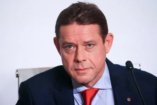 Буре высмеял заседание IIHF по отстранению России и назвал несерьёзным