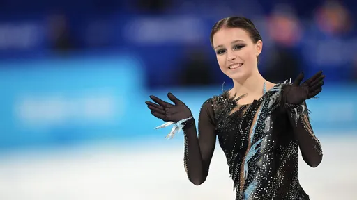 Команда Тутберидзе поздравила фигуристку Щербакову с 20-летием