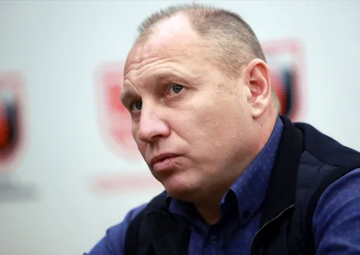 Черышев: Алонсо не хватило опыта работы со звёздами, чтобы управлять раздевалкой