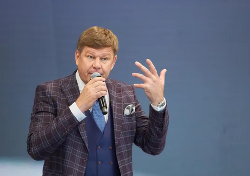 Губерниев о Непряевой и Коростелёве на ОИ-2026: ФЛГР завалила спринтерскую группу