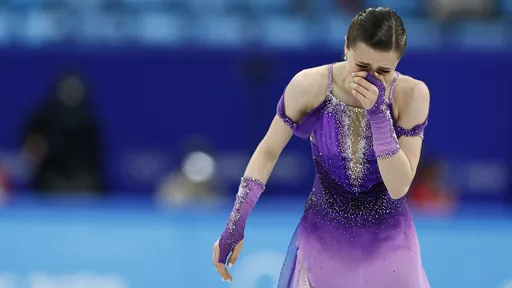 Глава USADA назвал абсурдом сохранение за Россией бронзы при дисквалификации Валиевой