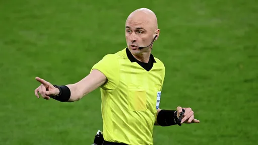 Председатель судейского комитета УЕФА Розетти выразил сожаление из-за отсутствия Карасёва на Евро-2024