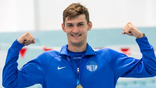 Пловец Кудашев: мы вернулись громко, и теперь весь мир за нами следит
