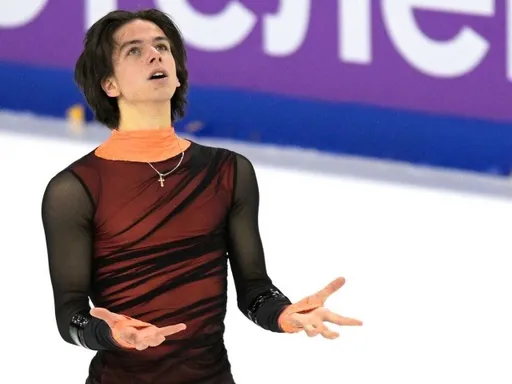 Гуменник и его тренер прилетели в Милан на Олимпийские игры-2026