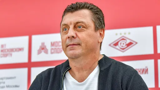 «Фролов незаслуженно поставил пенальти в ворота «Спартака»: Валерий Шмаров – об итогах 2-го тура РПЛ