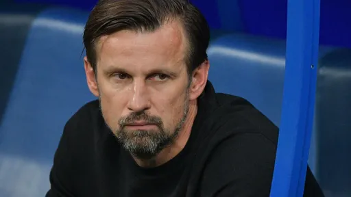 Хомуха заявил, что Семак способен возглавить сборную России после Карпина