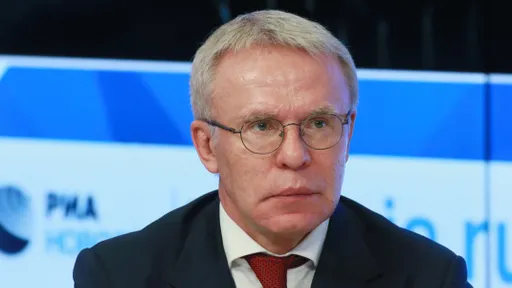 Фетисов прокомментировал высказывание генсека УЕФА о допуске российских юношей