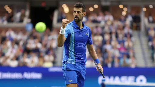 Джокович одолел Хуркача в матче Итогового турнира ATP в Турине