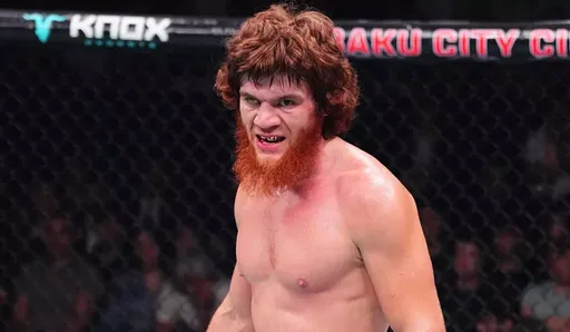 Шара Буллет сообщил, что возглавит турнир UFC
