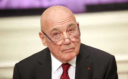 Познер ответил, почему решил поучаствовать в съемках фильма про «Авангард»