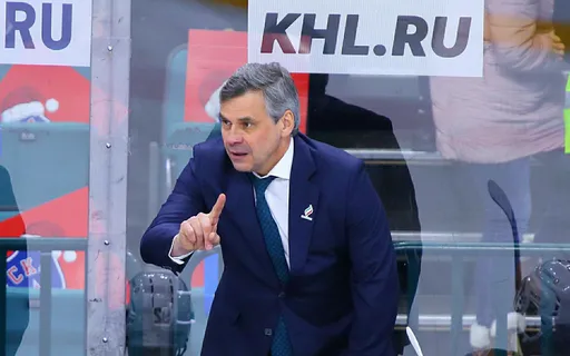 Квартальнов стал первым тренером, выигравшим 600 матчей в КХЛ