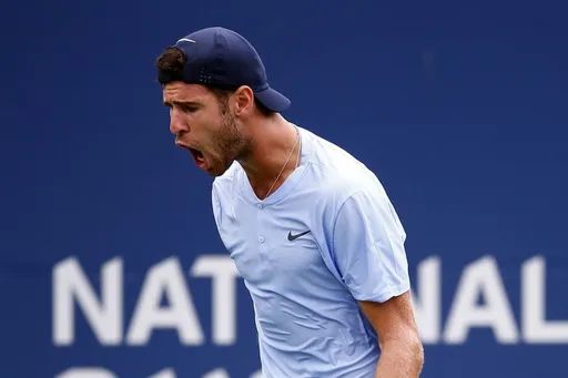 Карен Хачанов обыграл серба Джёре во втором круге турнира ATP-1000 в Майами