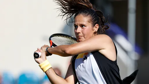 Касаткина обыграла Радукану и вышла в полуфинал турнира WTA-500 в Истборне