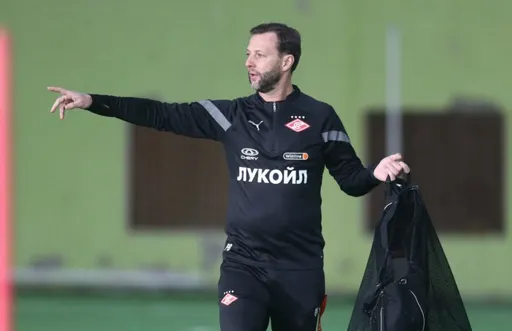 Григорян рассказал о том, какие новшества Романов привнёс в игру «Спартака»