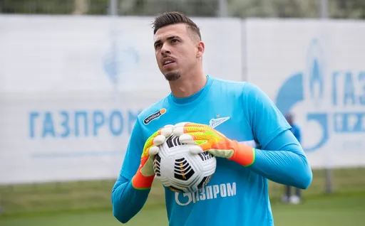 Покинувший «Зенит» вратарь Иван стал игроком «Васко да Гама»